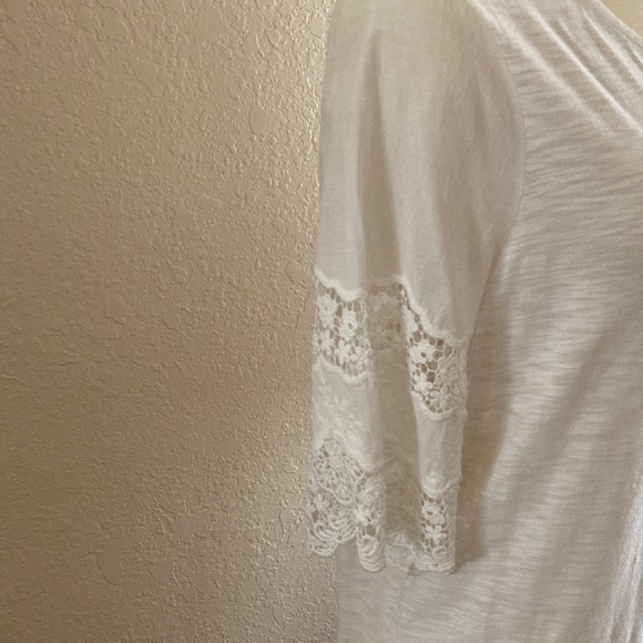 Chico’s White Summer Top - Picture 7 of 7